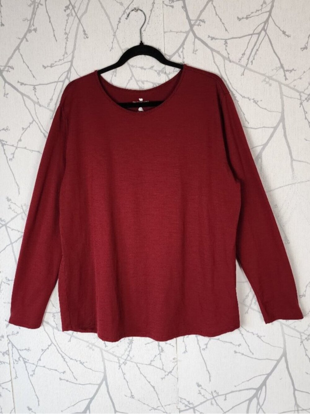 Segments Red 100% Merino Wool Round Neck Baselayer Long Sleeve